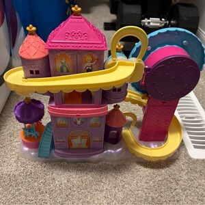 Polly Pocket Castle Playset